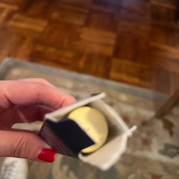 NWT plumping lip gloss - Picture 2 of 4